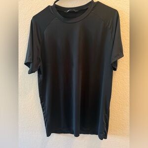 Barbell apparel NWOT ultralight tech tee size L